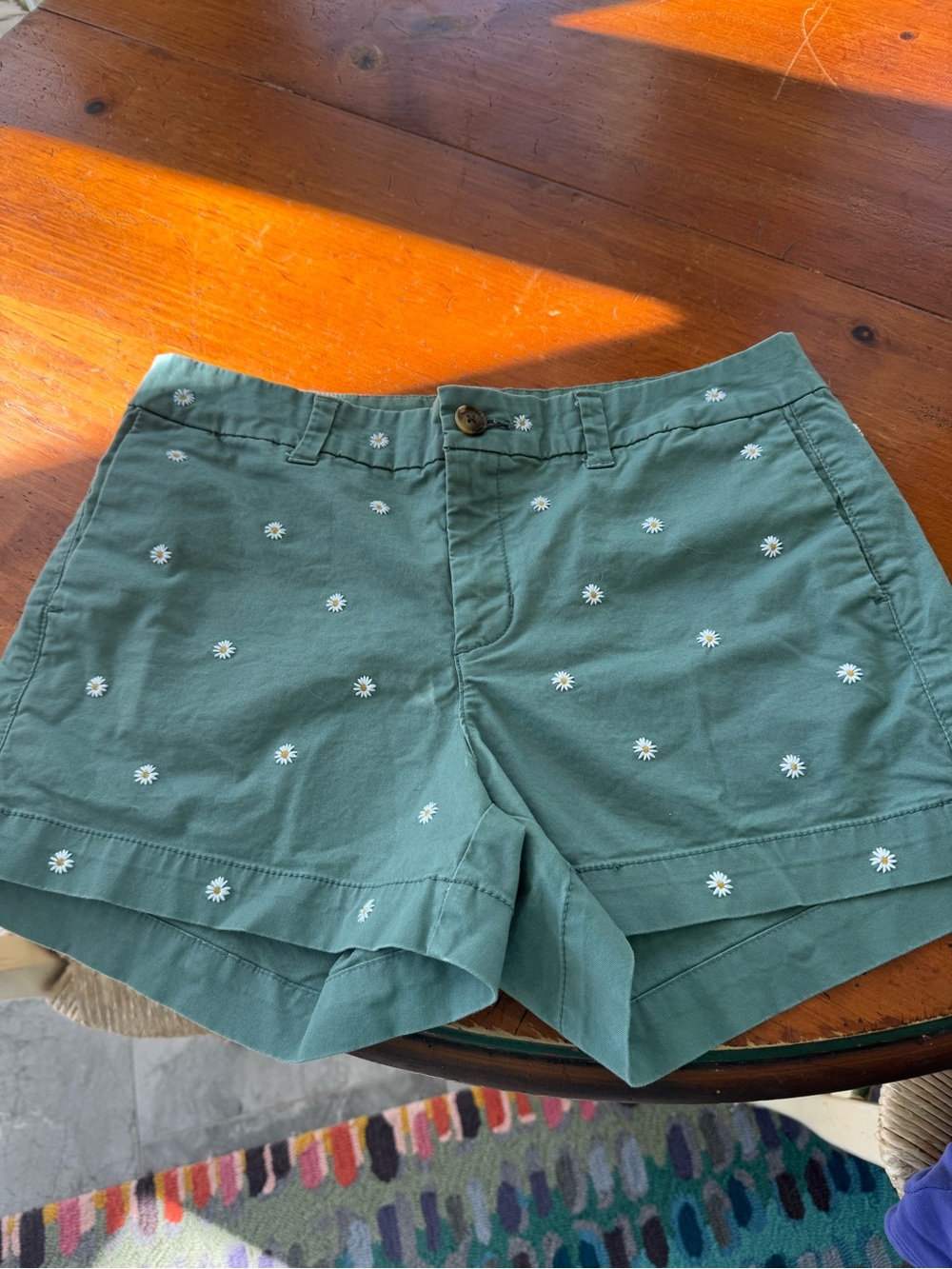 Old Navy Green Daisy High-Waist Women’s Shorts